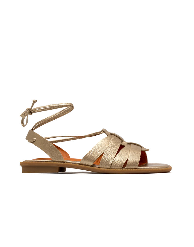 Sandalia plana tipo romana en cuero,  REF AKA1725