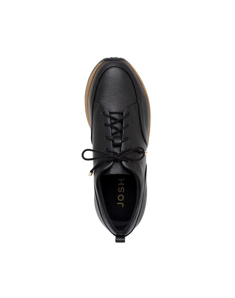 Deportivo en cuero minimalista y femenino REF ALA1721