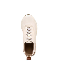 Deportivo en cuero minimalista y femenino REF ART1741