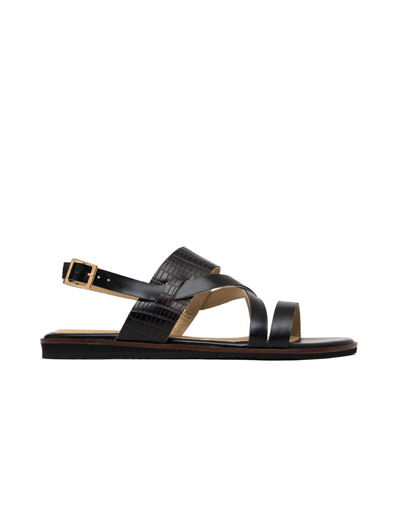 Sandalia Plana en Cuero con Tiras Cruzadas y Grabado para Mujer Color Negro Marca JOSH Ref. COA1829