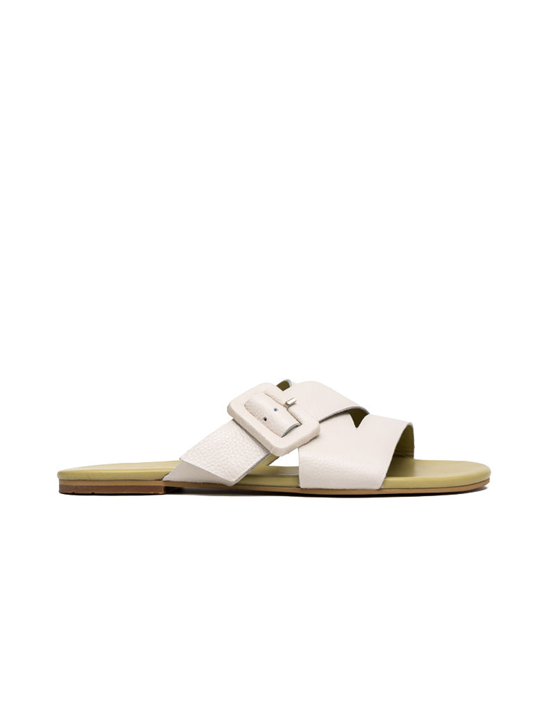 Sandalia Plana en Cuero color Beige para Mujer - Marca JOSH Ref. ELE1840 