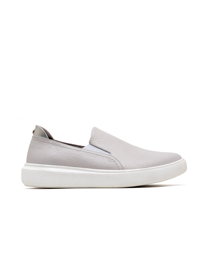 Zapato de cuero  en color Gris
