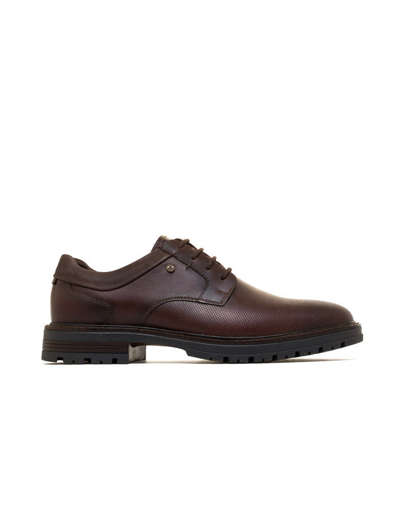 Zapato casual para hombre en cuero brillante en color Café