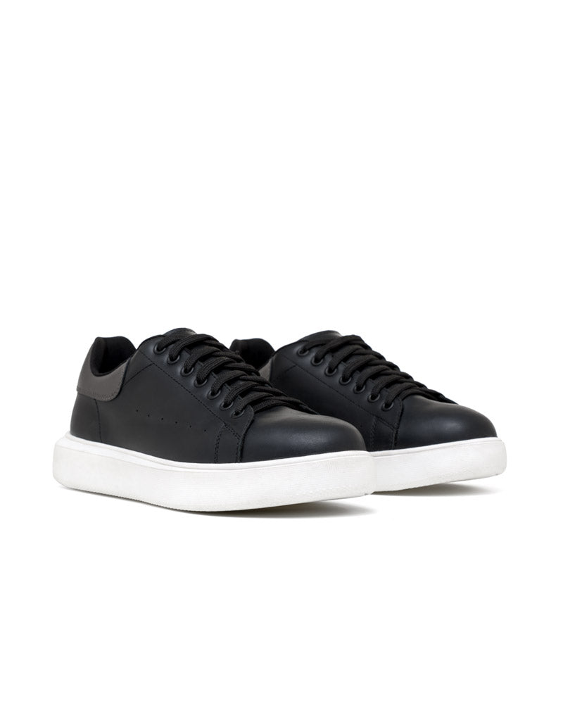 Zapato Casual Deportivo para Hombre en Cuero REF KURT03