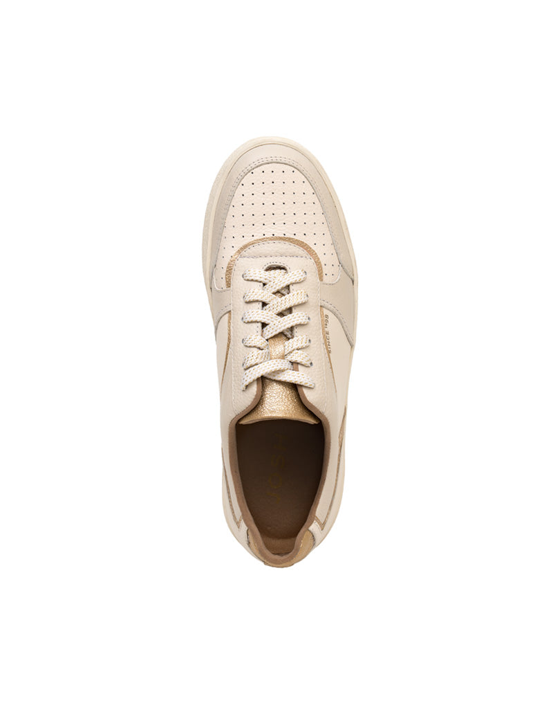Deportivo en cuero silueta minimalista y moderna, para mujer color beige