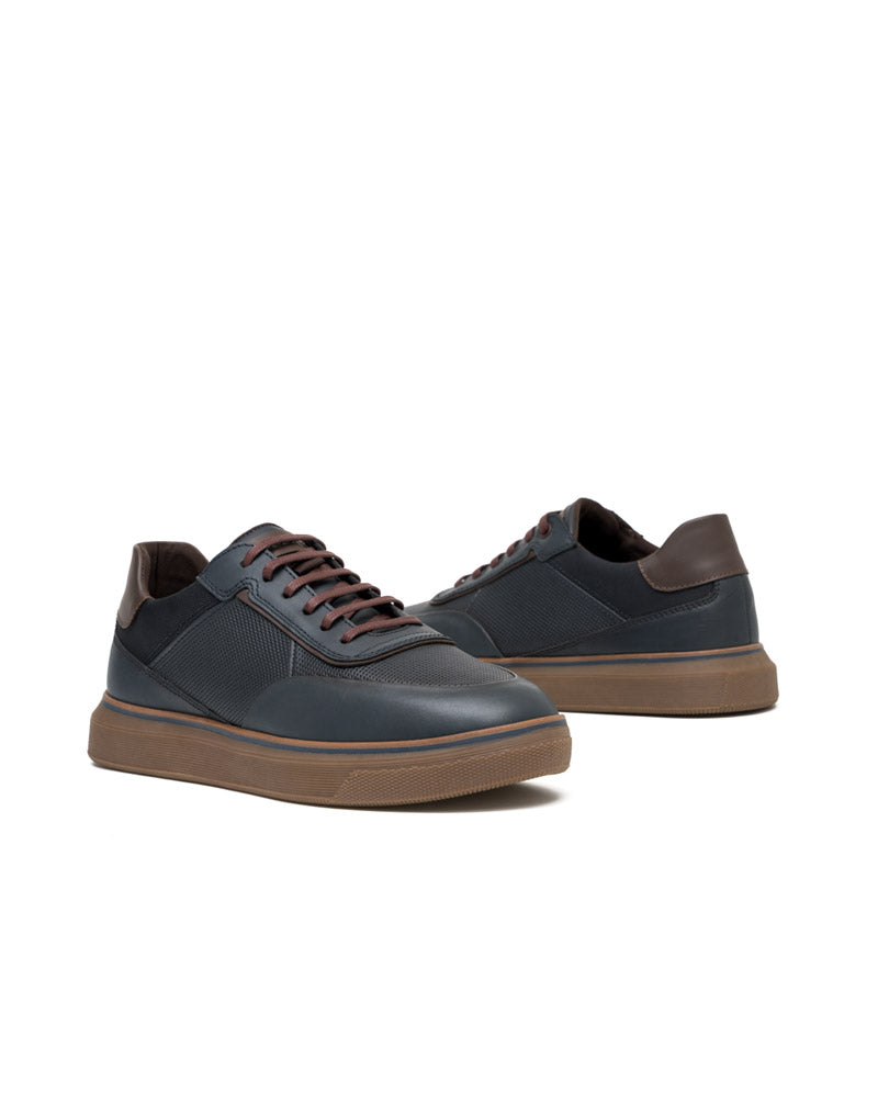 Zapato de atadura casual de cuero color Azul