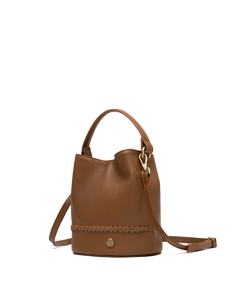 Bolso manos libres con tejido en cuero para dama color miel