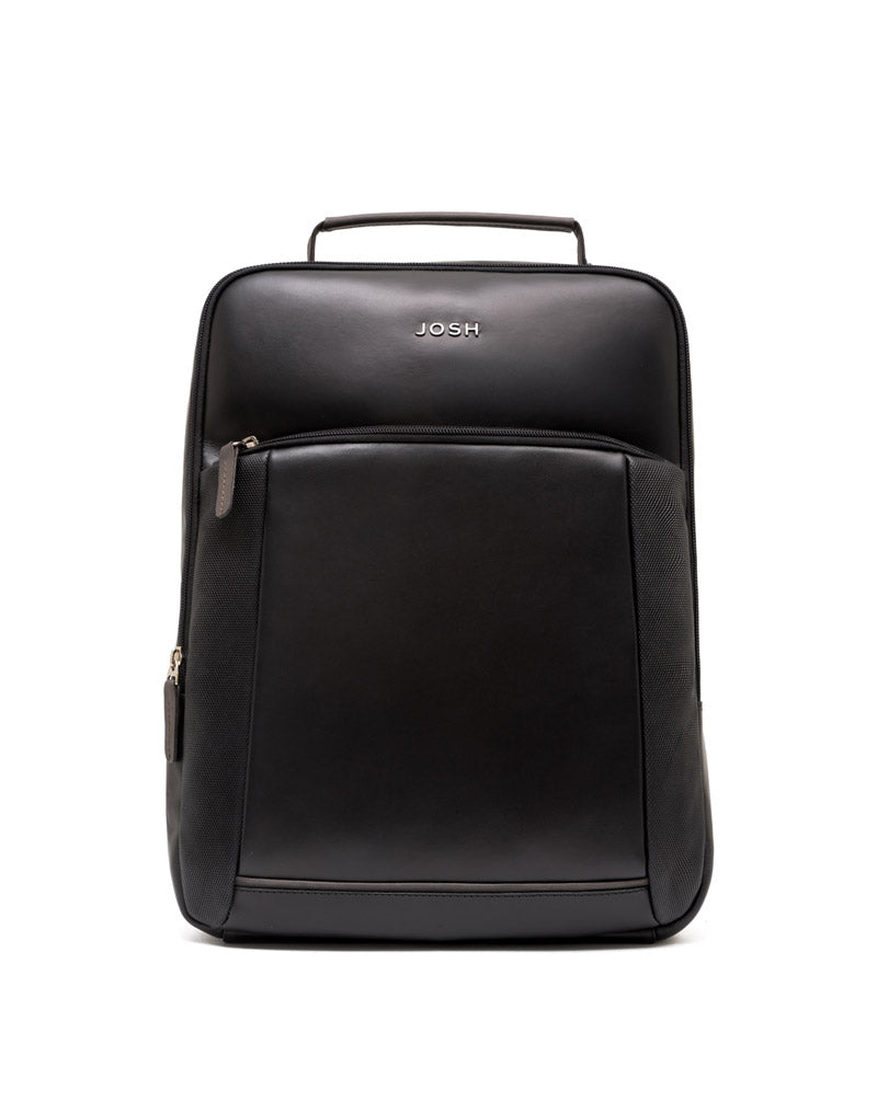 Morral en cuero . - Color Negro