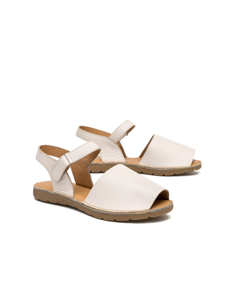 Sandalia deportiva plana , confortable en cuero  REF SFI1465SL