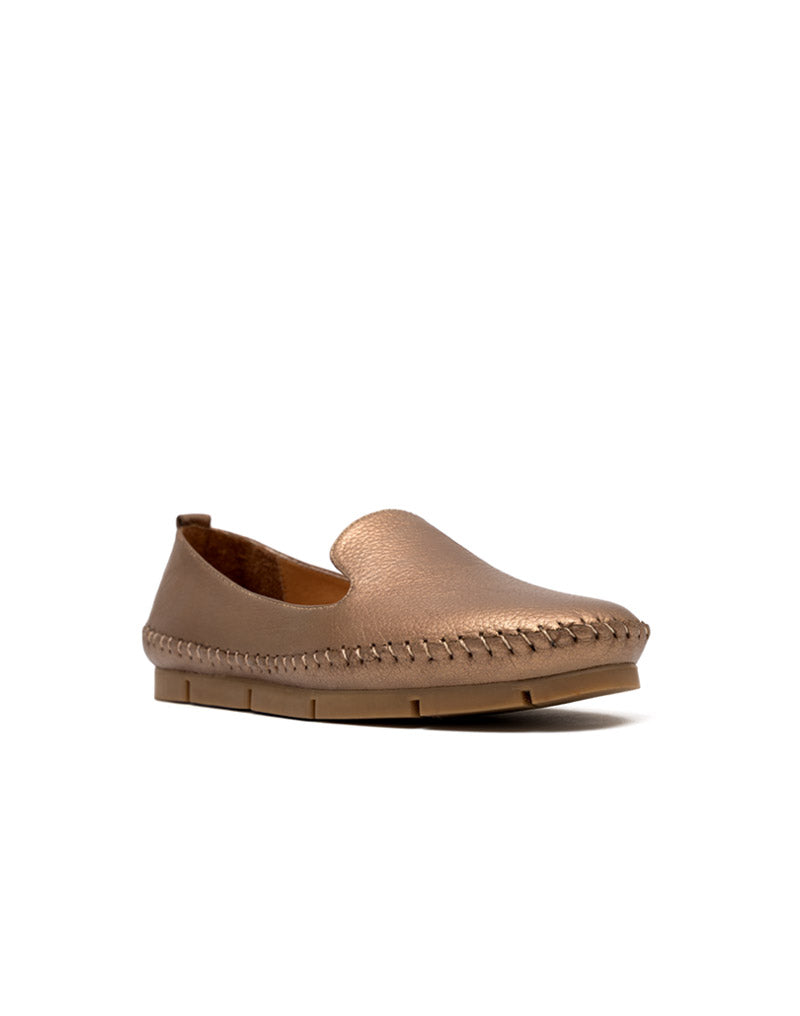 Zapato plano de cuero  REF SLIP01