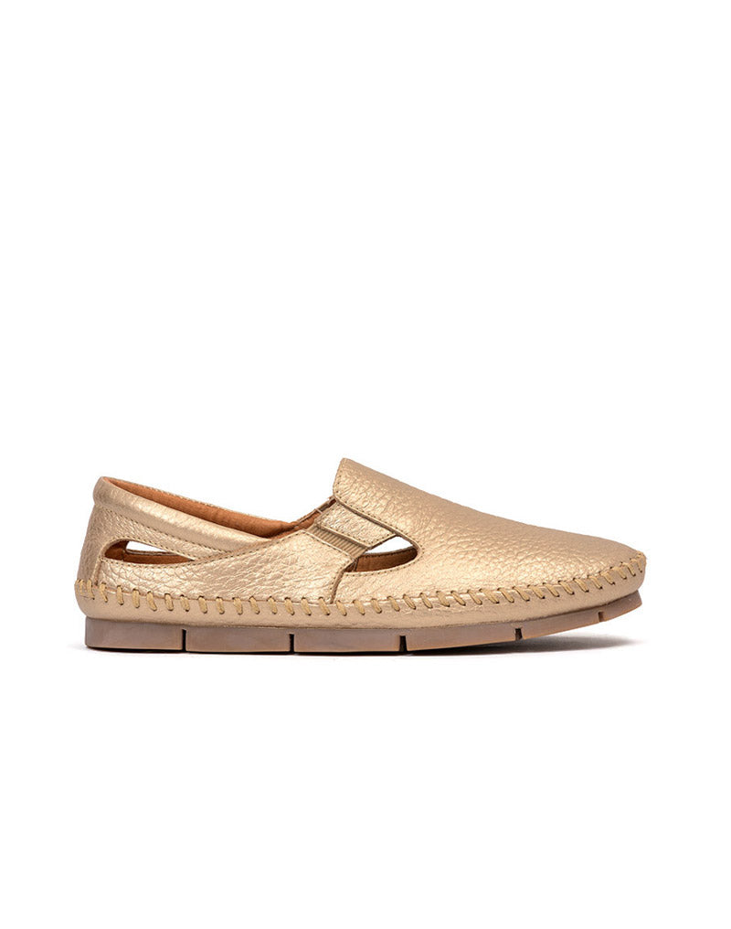 Zapato plano de cuero  en color Oro