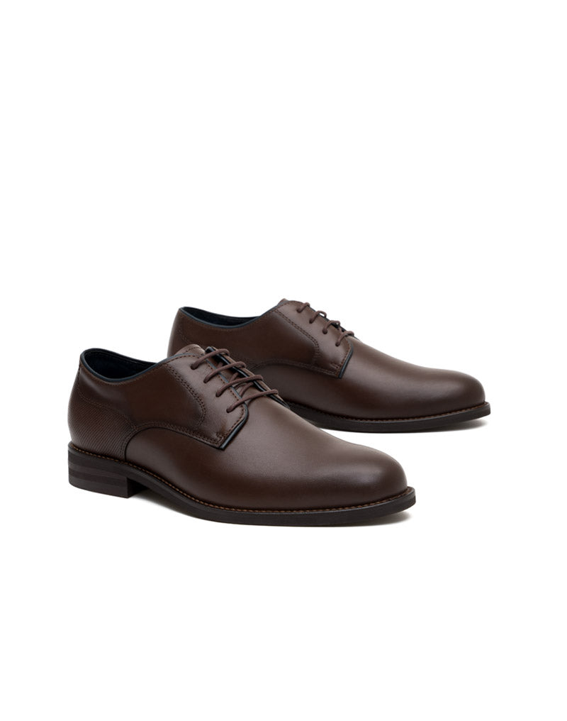 Zapato casual para hombre en cuero color avellana