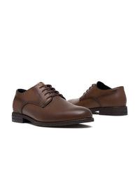 Zapato casual para hombre en cuero color miel.
